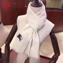ファッショニスタ愛用 BURBERRY ロングマフラー 4色可選魅力をプラス バーバリー2026年流行
