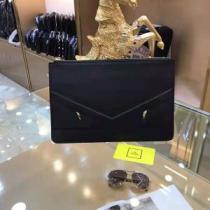 ポーチ 大人キレイめ フェンディ美品*入手困難 FENDI 今季大人気新作登場.487.
