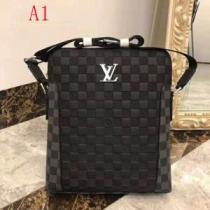 しっかりとした ルイ ヴィトン2色可選  LOUIS VUITTON ショルダーバッグ 大胆なデザイン.45.