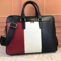 THOM BROWNE2026新品入荷今年人気定番 手持ち&ショルダー掛け 人気急上昇中 トムブラウン.488.