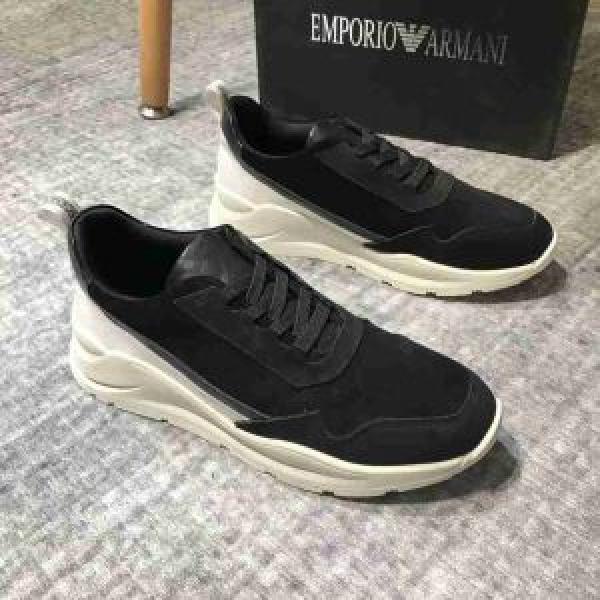 世界中で注目!! お早めに!! アルマーニ ARMANI ランニングシューズ 年末年始セールお早めに!!