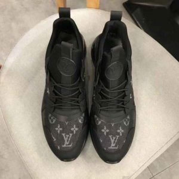 ルイ ヴィトン LOUIS VUITTON 限定的新作入荷 ハイトップシューズ  VIPセール限定品