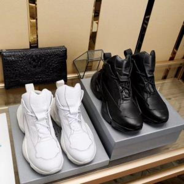 安心の品質いい プラダ PRADA ブランド新作2026 ハイトップシューズ 激安通販限定商品 2色可選