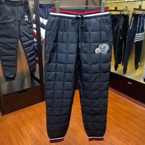 MONCLER モンクレール デニムパンツ お洒落で人気アイテム 海外限定評価いい