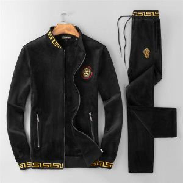 季節の人気アイテム ヴェルサーチ VERSACE 上下セット 最新版おすすめ商品