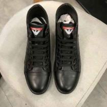 セレブ愛されたモデル アルマーニ ARMANI 超人気モデル ハイトップシューズ とにかく人気アイテム