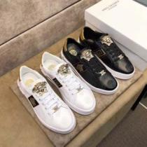 もらって嬉しい！安い ランニングシューズ  2色可選 ヴェルサーチVERSACE 人気の定番カラー 限定品