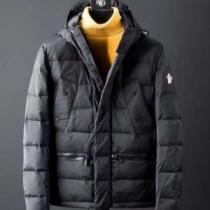 オシャレデザインが人気 2025-2025 冬の新作も！ MONCLER モンクレール ダウンジャケット