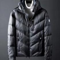 新入荷アイテムの通販 SALE年末年始限定 MONCLER モンクレール ダウンジャケット 2色可選