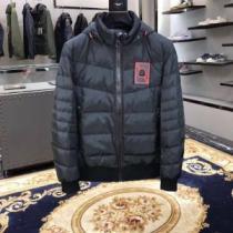 世界中で注目!! お早めに!! 限定人気セール MONCLER モンクレール 2色可選 ダウンジャケット