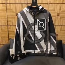 最安値2026 モンクレール MONCLER ダウンジャケット オシャレデザインが人気