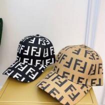 日本で大人気！新作 フェンディ FENDI 大人気開催中！ 帽子/キャップ 2色可選 クリスマスコフレ2026