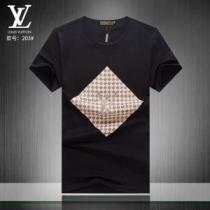 大人可愛いスタイル 2026年の夏のマスト LOUIS VUITTON ルイ ヴィトン 半袖Tシャツ 3色可選