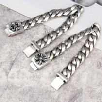 春夏の流行りトップス ブレスレット クロムハーツ 目を引く春夏トップス  きれいめ上品に CHROME HEARTS
