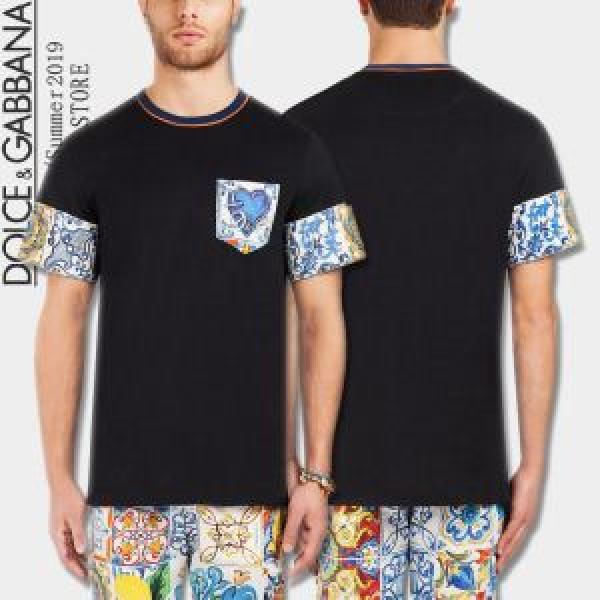 2025年春夏のトレンドアイテム Tシャツ/ティーシャツ 大人可愛いスタイル ドルチェ＆ガッバーナ Dolce&Gabbana