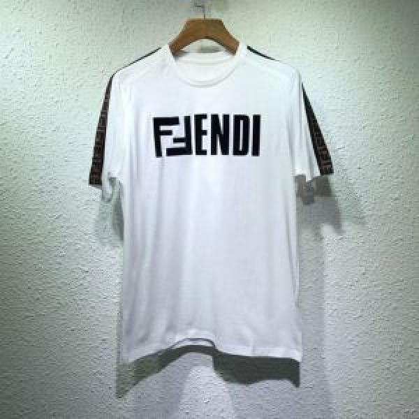 優しげ人気アイテム FENDI フェンディ半袖Tシャツ きれいめ派に上質 大人っぽく着こなせる
