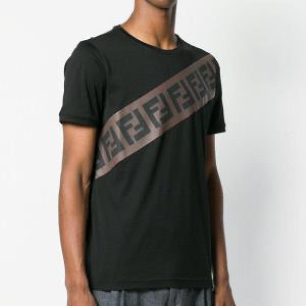 FENDI フェンディ半袖Tシャツ 2色可選 きれいめ上品に 今年の夏は着こなし 今年流大人っぽさ