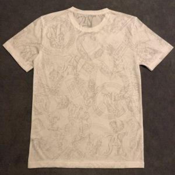 VIPセール 半袖Tシャツ 今旬のシルエットバランス  VERSACE ヴェルサーチ 2026即旬な装いに