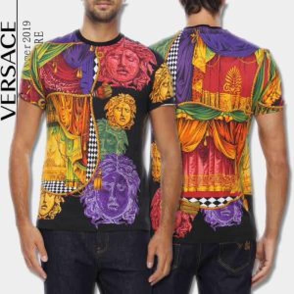 通勤の定番 VERSACE ヴェルサーチ 半袖Tシャツ リラックススタイルが実現 オシャレ上級者に