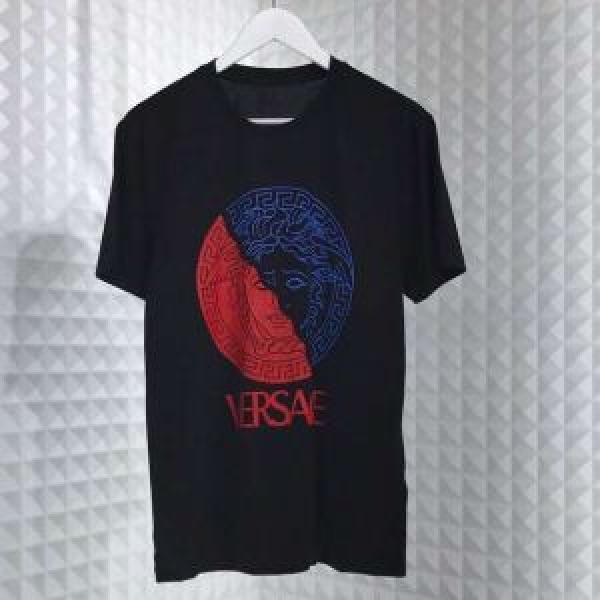 爽やかさ VERSACE ヴェルサーチ 半袖Tシャツ 2色可選 る春夏おすすめの人気商品