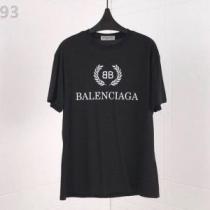 多色可選 2026即旬な装いに Tシャツ/ティーシャツ  夏にぴったり限定アイテム バレンシアガ BALENCIAGA