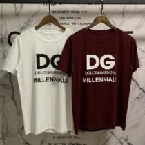 2026年の夏のマスト Tシャツ/ティーシャツ ドルチェ＆ガッバーナ Dolce&Gabbana 2色可選 春夏に役立つカジュアル