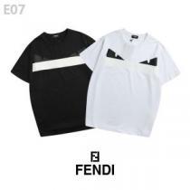 大人の可愛さを引き立て スタイルアップ上品 FENDI フェンディ半袖Tシャツ 2色可選