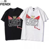 FENDI フェンディ半袖Tシャツ 2色可選 スタイルUPして着こなす 季節をまたい新作アイテム