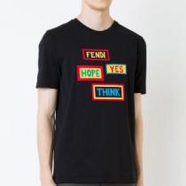 旬の気分を絶妙に  FENDI フェンディ半袖Tシャツ 2色可選 カジュアルを一歩大人に