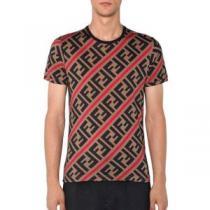 FENDI フェンディ半袖Tシャツ 抜け感のある夏着物 大人の華やかさを演出 今人気の秘訣