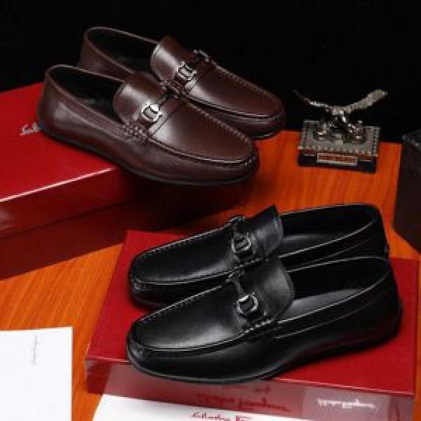 今年もトレンド FERRAGAMO サルヴァトーレフェラガモ カジュアルシューズ 2色可選 2026年の夏のマスト きれいめ上品に