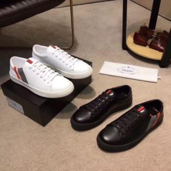 カジュアルシューズ 2色可選 素敵カジュアル春夏新品 《2026年》今、注目のストリート PRADA プラダ