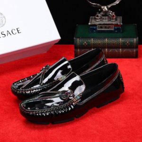春夏！大人カジュアル VERSACE ヴェルサーチ カジュアルシューズ 【2026春夏】最新コレクション