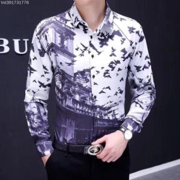 長袖 /ロンT/ロングT/ロングTシャツ シンプルながら切れ味のいい アルマーニ ARMANI 2026春夏は人気定番