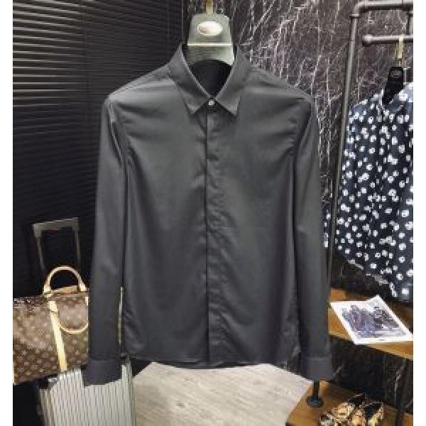 大人のカジュアルスタイル長袖 /ロンT/ロングT/ロングTシャツ  ジバンシー GIVENCHY 2025SSのトレンド商品