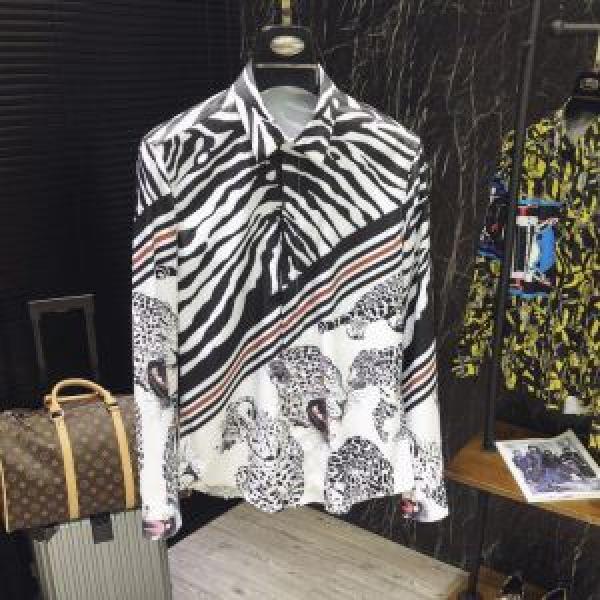 長袖 /ロンT/ロングT/ロングTシャツ シンプルながら切れ味のいい ジバンシー GIVENCHY 2026春夏は人気定番