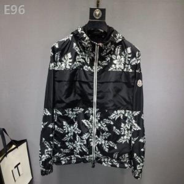 MONCLER トレンド感があって涼しげ 2026春夏は人気定番 モンクレール人気夏ファションおすすめ