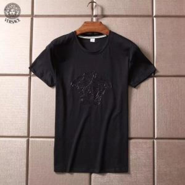 今季流行りの人気新作 ヴェルサーチVERSACE 2026年夏の一押しファッションアイテム Tシャツ/ティーシャツ 2色可選
