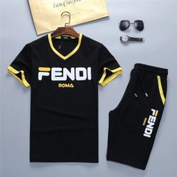 【2026春夏】最新コレクション  2色可選 FENDI フェンディ 半袖 上下セットギフト最適期間限定