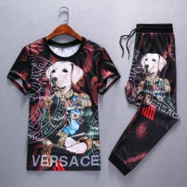 2026限定 男性に人気 VERSACE 上下セットヴェルサーチ少量入荷☆限定モデル 半袖