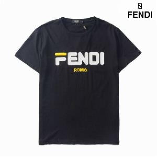 定番のスタイル春夏限定 2026春夏も引き続きトレンド FENDI フェンディ半袖Tシャツ 2色可選