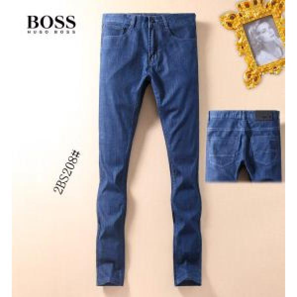 2026即旬な装いに ヒューゴボス テーパードデニムパンツ HUGO BOSS キレイめ感が強い