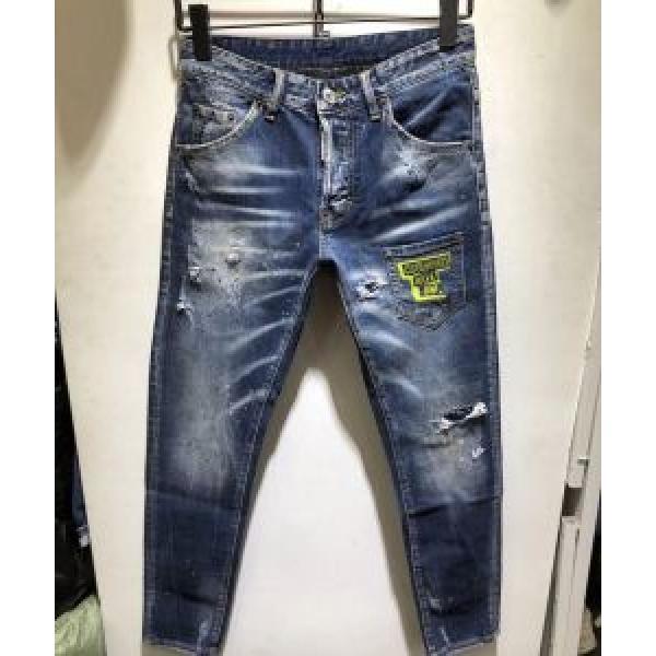 テーパードデニムパンツ 2026春夏トレンドアイテム 通勤の定番 ディースクエアード DSQUARED2