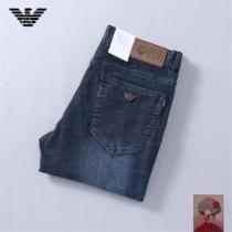 る春夏おすすめの人気商品 デニムパンツ 好印象な上品スタイル アルマーニ ARMANI 2026春夏の大注目トレンド