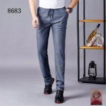 春夏の流行り2026新品 デニムパンツ アルマーニ ARMANI 3色可選 今旬のシルエットバランス