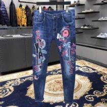 デニムパンツ  今旬のシルエットバランス ドルチェ＆ガッバーナ Dolce&Gabbana 2026年最新ファッション
