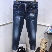 DSQUARED2 大人のカジュアルスタイル ディースクエアード  デニムパンツ 2026SSのトレンド商品