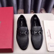 2026春夏は人気定番 FERRAGAMO カジュアルシューズ サルヴァトーレフェラガモ 人気商品