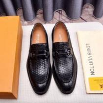 鮮度アップブランド最新 LOUIS VUITTON《2025年》今、注目のストリートルイ ヴィトン革靴