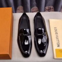 激レア 入手困難 LOUIS VUITTON  正規品保証19春夏ルイ ヴィトン 革靴 完売間近